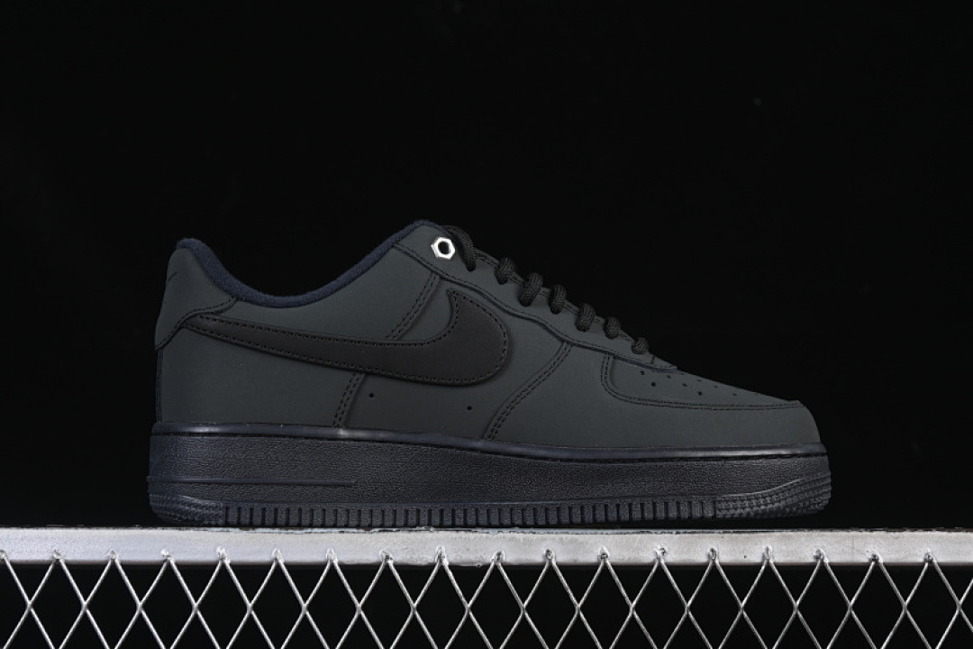 Nike [CJ9179-001]-[AIR FORCE 1 LOW 07 WB BLACK/BLACK]-[WOMAN:36-39]-[MAN:40-45] - Image 16