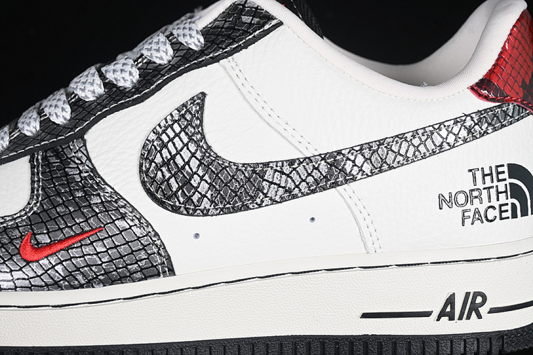 Nike [CH6336-521]-[AIR FORCE 1 07 LOW WHITE/GREY/RED/BLACK]-[WOMAN:36-39]-[MAN:40-45] - Image 7