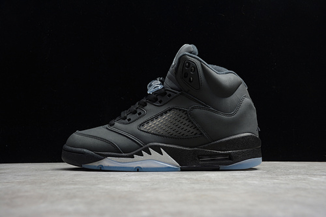 Jordan [DB00731-001]-[AIR JORDAN 5 ANTHRACITE GREY/SILVER]-[MAN:40-45], photo 1
