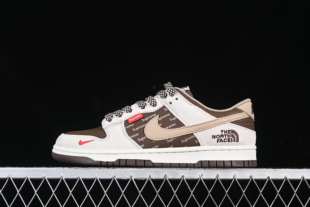 Supreme [DJ2024-056]-[SB DUNK LOW SUPREME WHITE/BROWN]-[WOMAN:36-39]-[MAN:40-45], photo 1