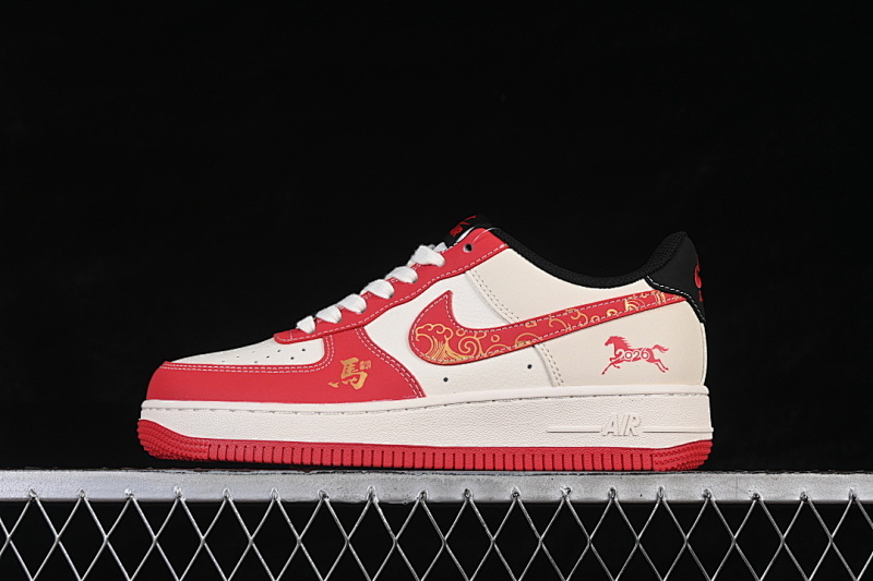 Nike Nike AIR FORCE 1 07 LOW CASUAL SNEAKERS BEIGE/RED/GOLD · FC1688-260, photo 1