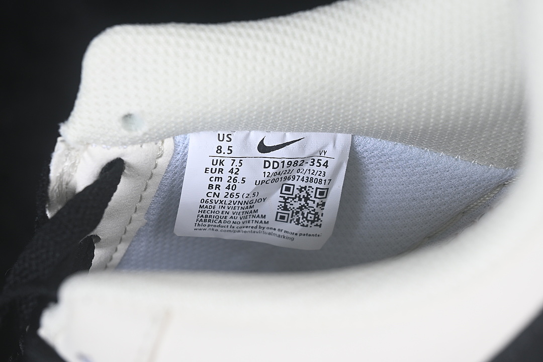 Nike [DD1982-354]-[AIR FORCE 1 07 LOW CASUAL SNEAKERS BLACK/WHITE]-[WOMAN:36-39]-[MAN:40-45] - Image 5