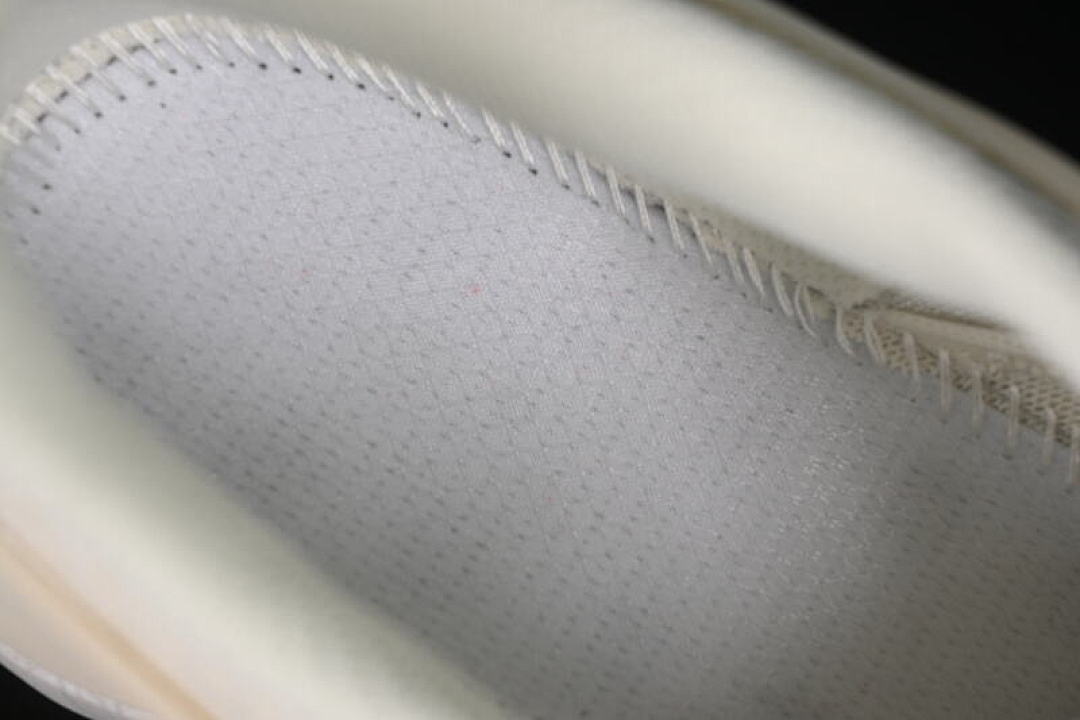 On Running [474464-33]-[XT PU.RE ADVANCED LIGHT WHEAT/GREY]-[WOMAN:36-39]-[MAN:40-45] - Image 4