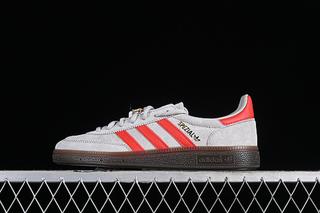 Unbranded [EF5747]-[HANDBALL SPEZIAL GREY TWO/HI-RES RED/GOLD METALLIC]-[WOMAN:35.5-39]-[MAN:40-45], photo 1