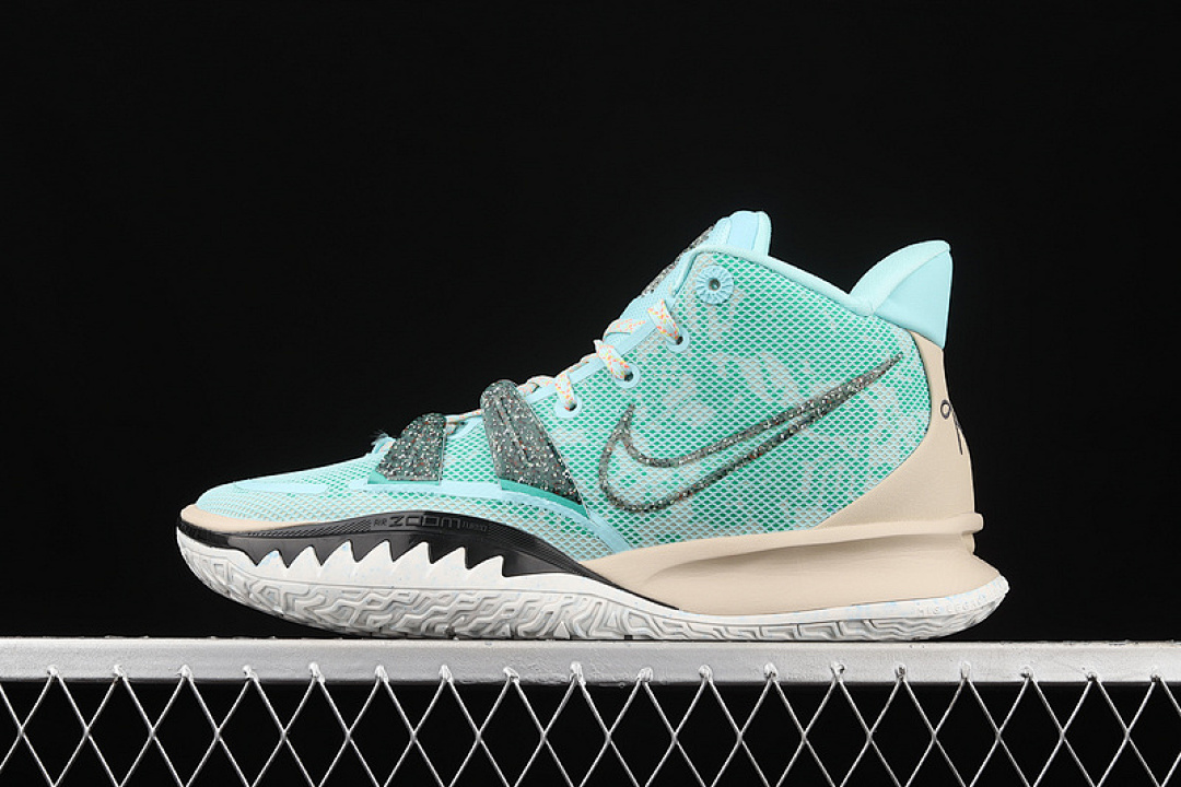 KYRIE 7 COPA/DARK SMOKE GREY-RATTAN · CQ9327-402, photo 1