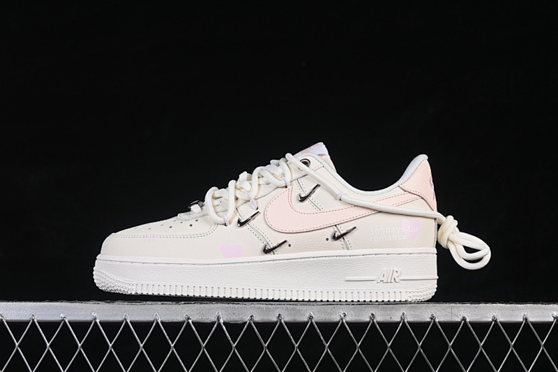 Nike Nike AIR FORCE 1 07 LOW CASUAL SNEAKERS BEIGE/PINK · FV8110-181, photo 1