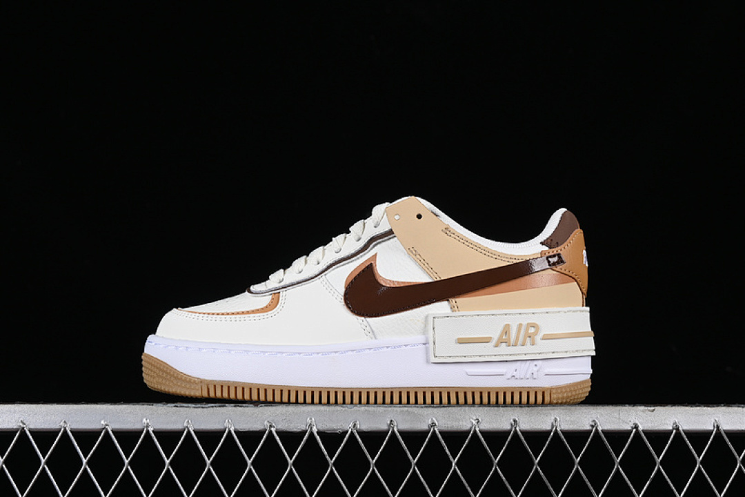 Nike Nike AIR FORCE 1 SHADOW WHITE/BROWN · DZ1847-106, photo 1