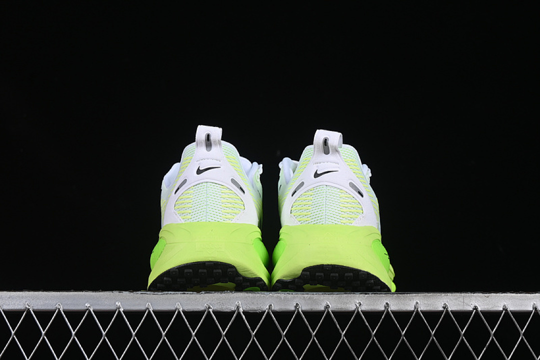 Nike [HM6804-102]-[AIR ZOOM VOMERO 18 WHITE/ELECTRIC GREEN/VOLT/BLACK]-[WOMAN:36-39]-[MAN:40-46] - Image 14