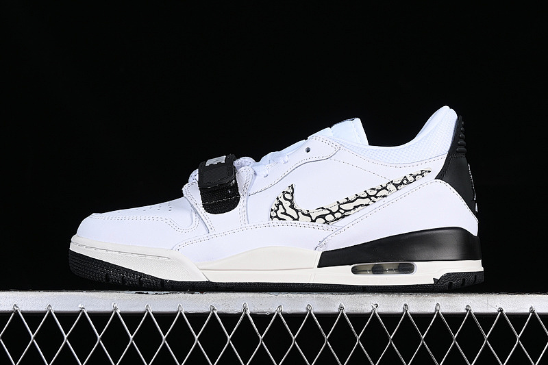 Jordan AIR Jordan LEGACY AJ312 LOW WHITE/BLACK · CD7069-110, photo 1