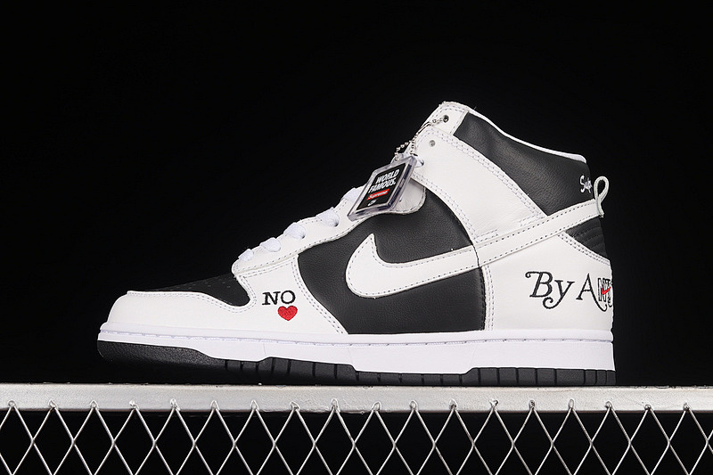 Supreme Nike SUPREME X DUNK HIGH SB BY ANY MEANS STORMTROOPER WHITE/BLACK/WHITE · DN3741-002, photo 1