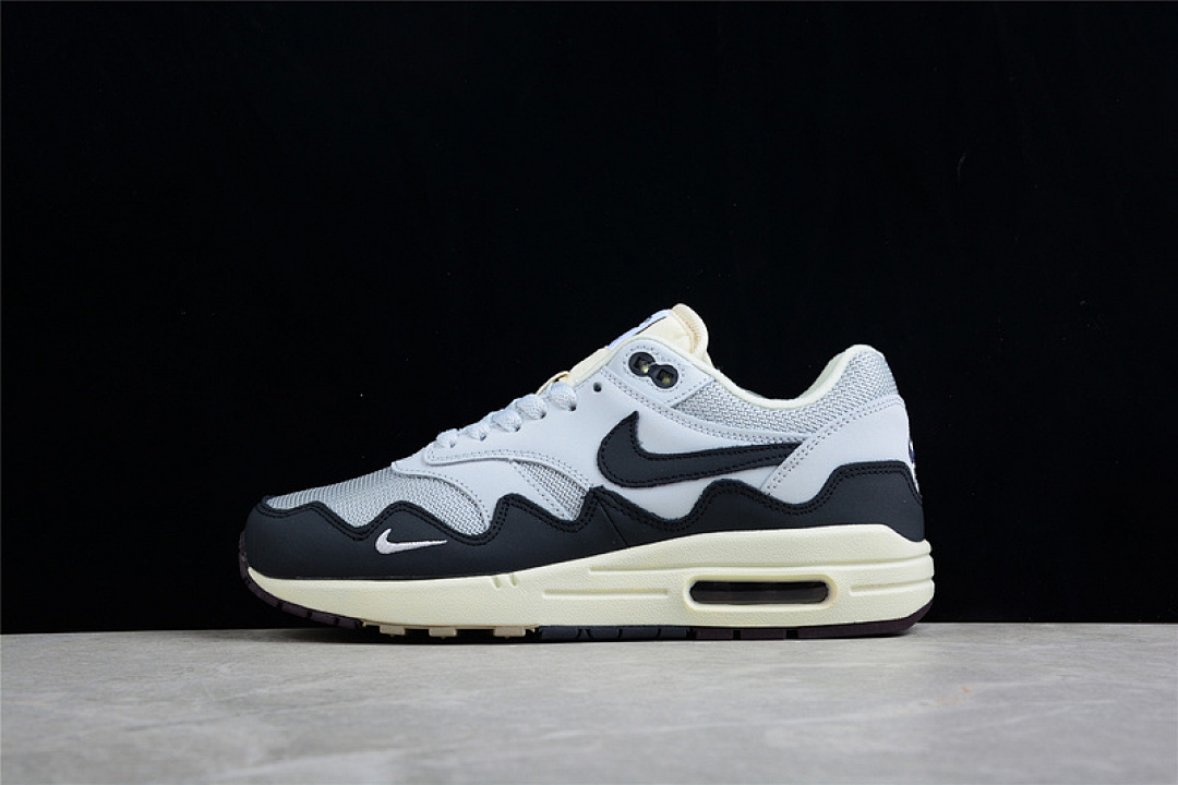 Patta Nike PATTA X AIR MAX 1 MONARCH BLUE/BLACK/BEIGE · DH1348-002, photo 1