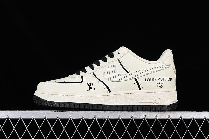 Nike Nike AIR FORCE 1 07 LOW GREY/BLACK/WHITE · CT3228-100, photo 1