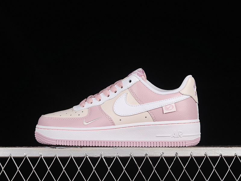Nike Nike AIR FORCE 1 07 LOW WHITE/PINK/BROWN · DB3301-055, photo 1