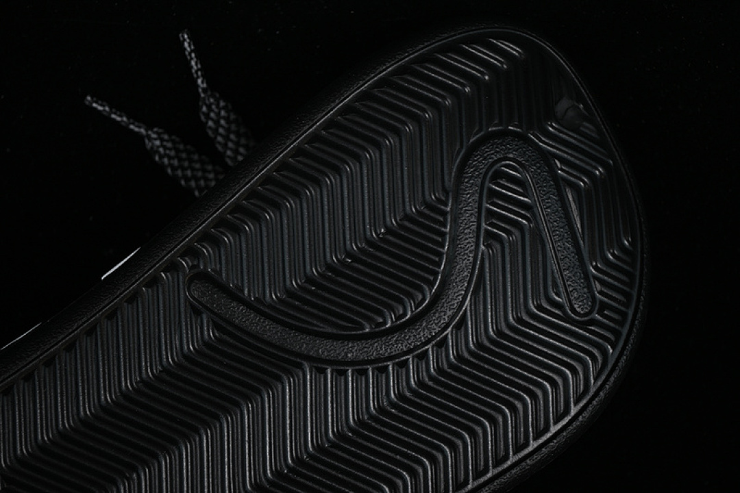 Adidas [JH9848]-[ADILETTE CLOGS WHITE/BLACK]-[WOMAN:36-39]-[MAN:40-44] - Image 3