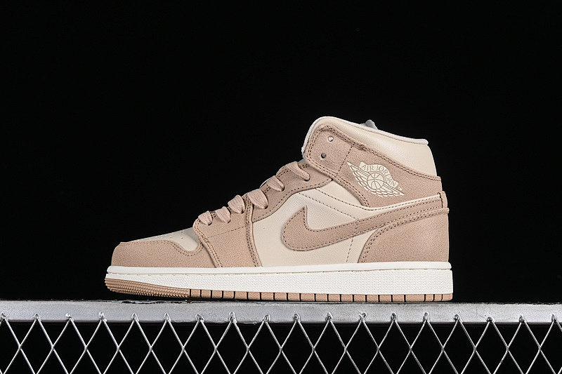 Jordan AIR Jordan 1 MID LEGEND LIGHT BROWN/SAIL/LEGEND MEDIUM BROWN · FJ3448-200, photo 1