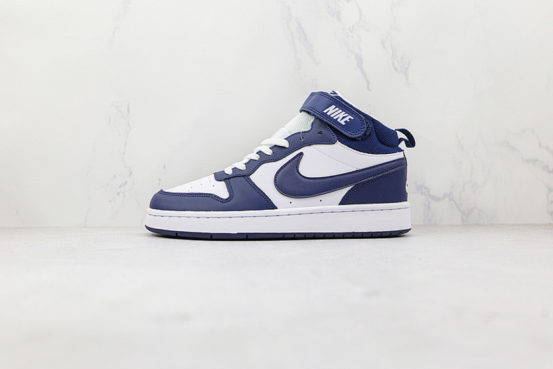 Unbranded [CD7782-107]-[COURT BOROUGH MID 2 GS WHITE/SIGNAL BLUE/BLUE VOID]-[WOMAN:36-39]-[MAN:40-45], photo 1
