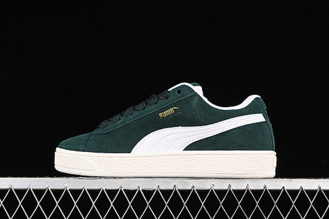 Puma Puma SUEDE XL HAIRY PONDEROSA PINE PINE/FROSTED IVORY · 397241-02, photo 1