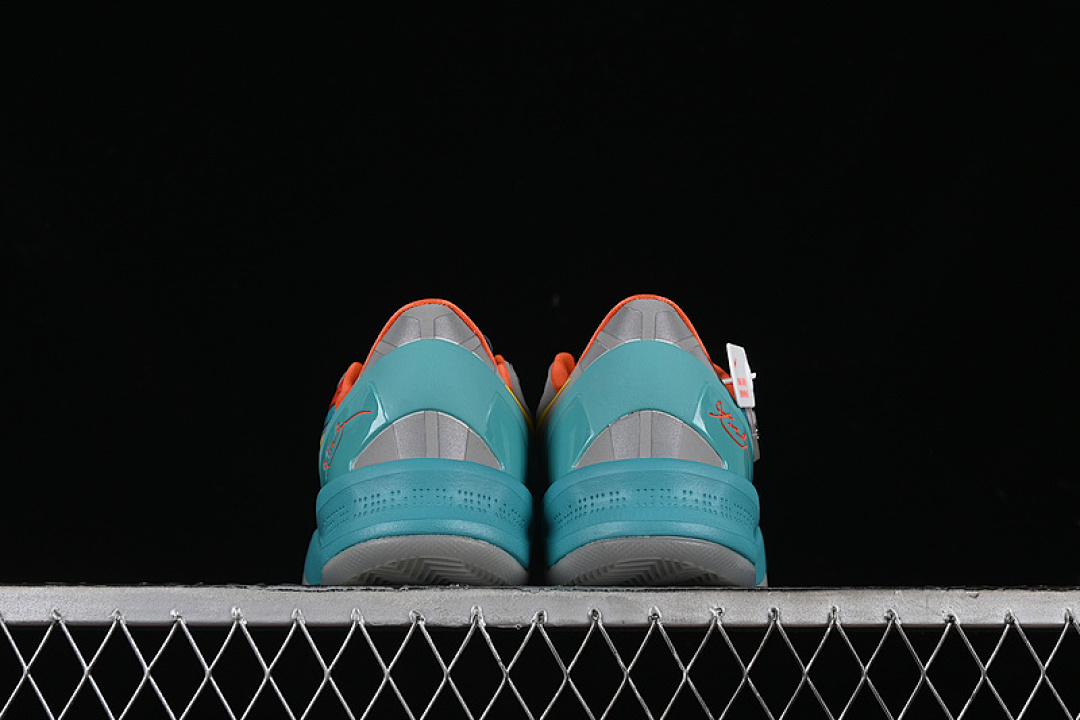 Nike [FQ3548-001]-[KOBE 8 SYSTEM STADIUM GREY/METALLIC SILVER/TOUR YELLOW]-[MAN:39-47.5] - Image 14
