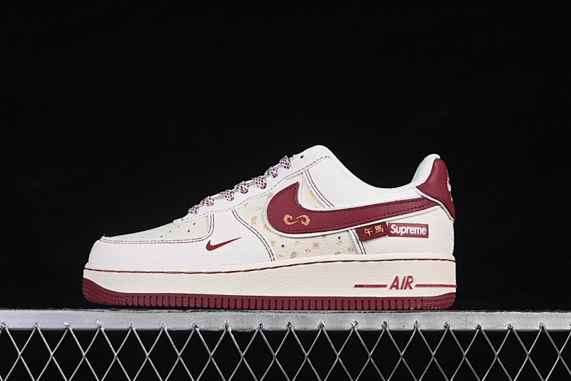 Nike Nike AIR FORCE 1 07 LOW BEIGE/WINE RED · XL1982-336, photo 1