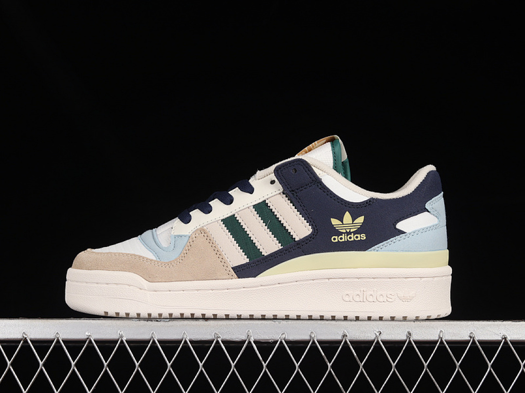 FORUM 84 LOW SHOES CLOUD WHITE/COLLEGIATE GREEN/MAGIC BEIGE · GW4332, photo 1