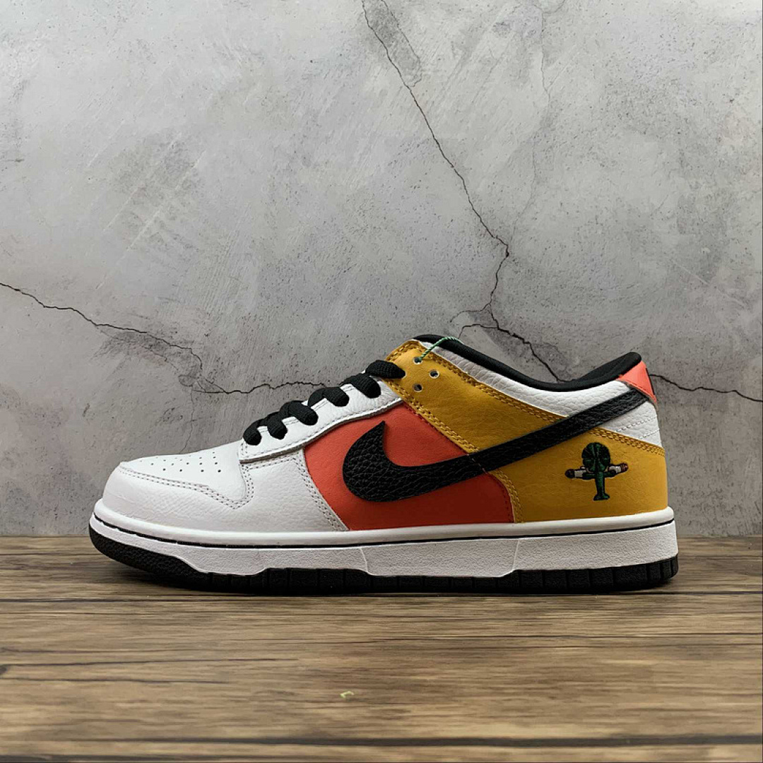 Unbranded [304292-802]-[DUNK LOW PRO SB RAYGUN ORANGE FLASH/BLACK-WHITE]-[WOMAN:36-39]-[MAN:40-45], photo 1