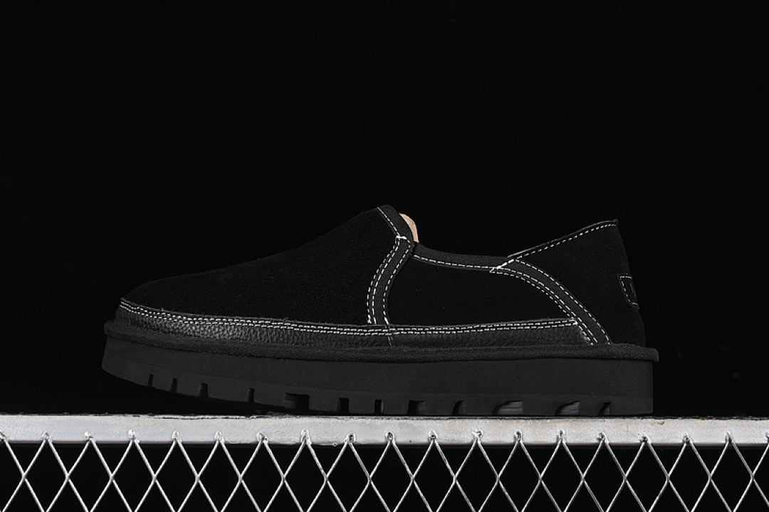 UGG UGG CLASSIC ULTRA MINI BLACK · 1158354, photo 1