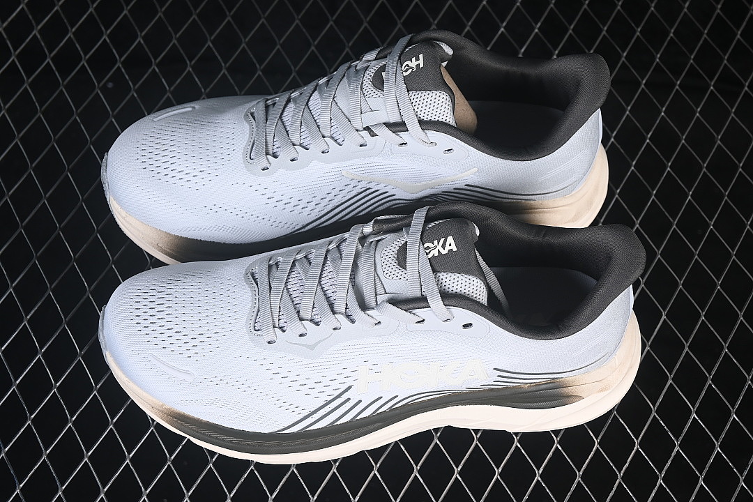 On Running [1176572 BLBS]-[ONE CLIFTON 11 MESH RUNNING SHOES GREY/LIGHT GRAY]-[MAN:40-46] - Image 10