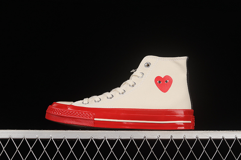 Converse Converse COMME DES GARÇONS PLAY X CHUCK TAYLOR 70S HIGH PRISTINE/RED/EGRET · A01794C, photo 1