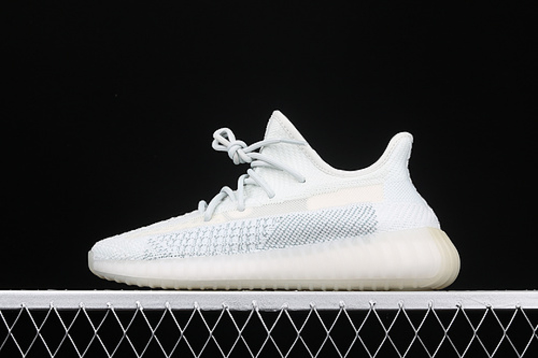 Adidas Adidas YEEZY BOOST 350 V2 WHITE/CLOUD WHITE REFLECTIVE · FW5317, photo 1