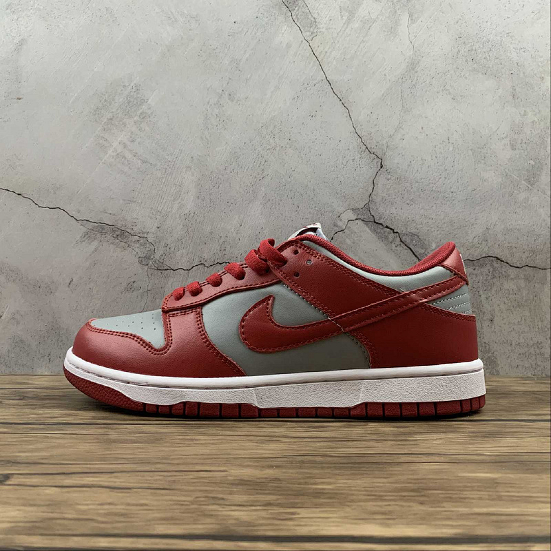 Nike SB DUNK LOW SP UNLV 2021 MEDIUM GREY/VARSITY RED/WHITE · DD1391-002, photo 1