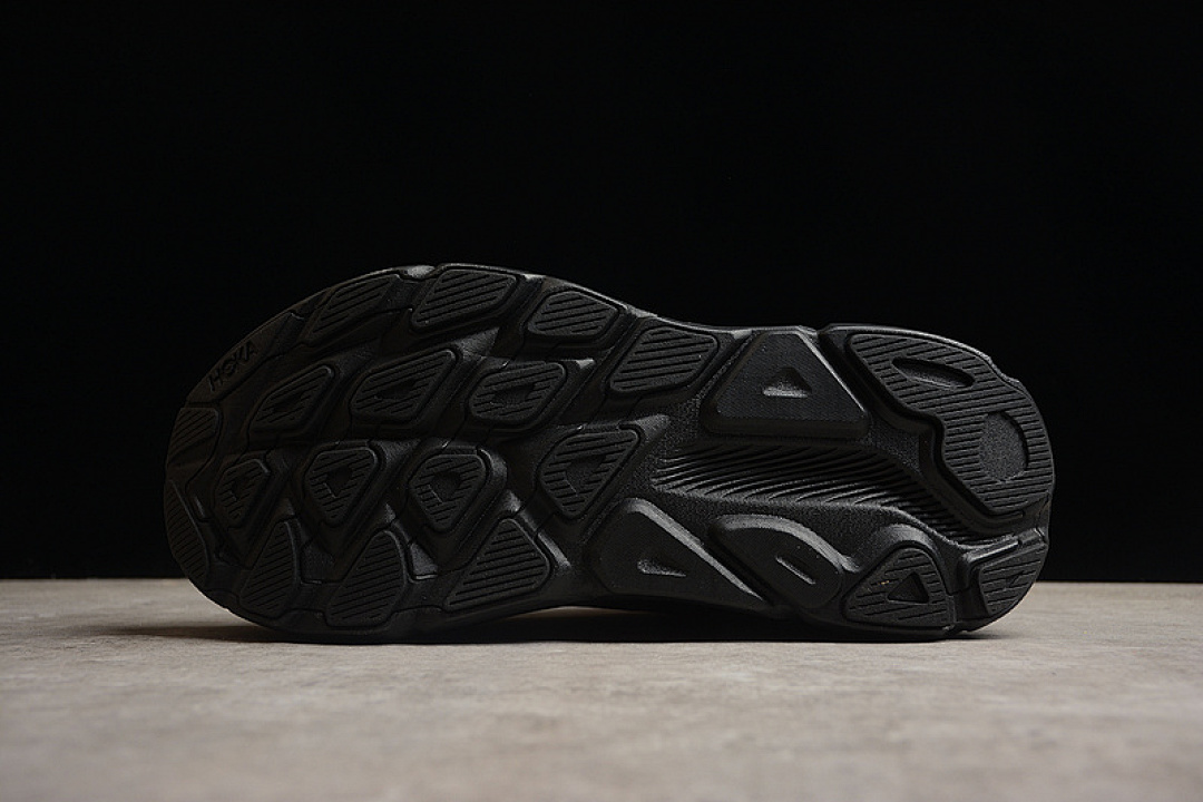 On Running [1127895]-[HOKA ONE BLACK/SILVER]-[WOMAN:36-39]-[MAN:40-45] - Image 10