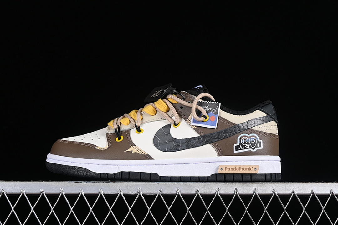 Nike B DUNK LOW WHITE/BLACK/BROWN/YELLOW · DV0831-002, photo 1