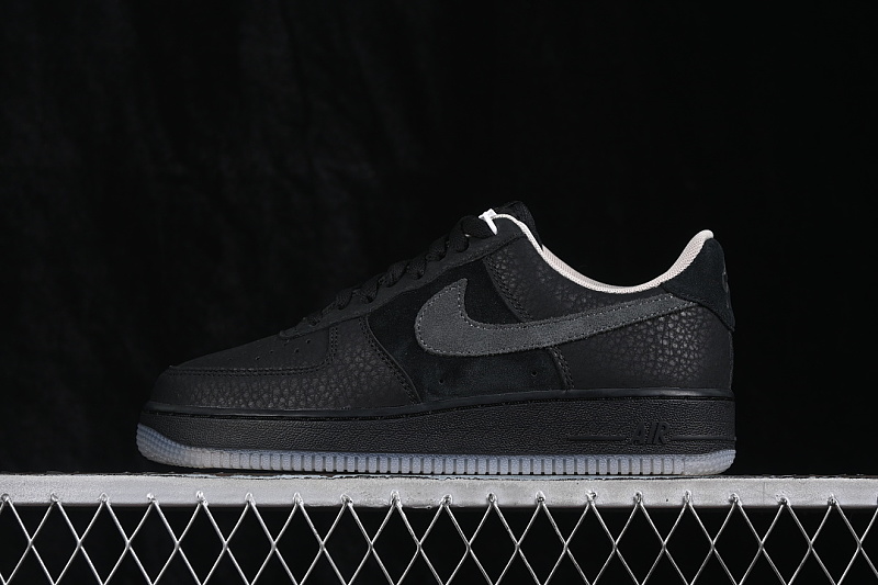 Nike Nike AIR FORCE 1 07 LOW CASUAL SNEAKERS BLACK/INKINESS · IQ9791-001, photo 1