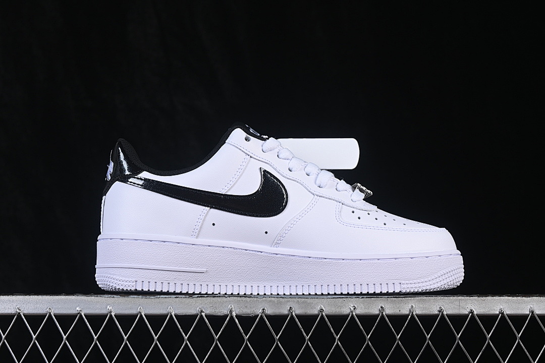 Nike [HF2898-101]-[AIR FORCE 1'07 LOW CASUAL SNEAKERS BLACK/WHITE]-[WOMAN:36-39]-[MAN:40-45] - Image 15