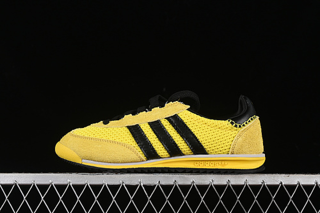 WALES BONNER ORIGINALS SL 76 YELLOW/BOLD ORANGE/CORE BLACK · IH9906, photo 1