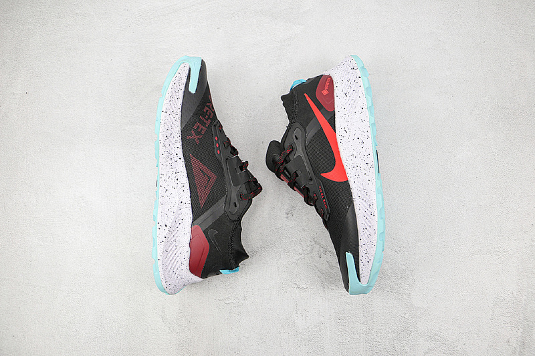 Nike [DC8793-002]-[PEGASUS TRAIL 3 GTX BLACK/DARK BEETROOT/DYNAMIC TURQUOISE/BRIGHT CRIMSON] - Image 3