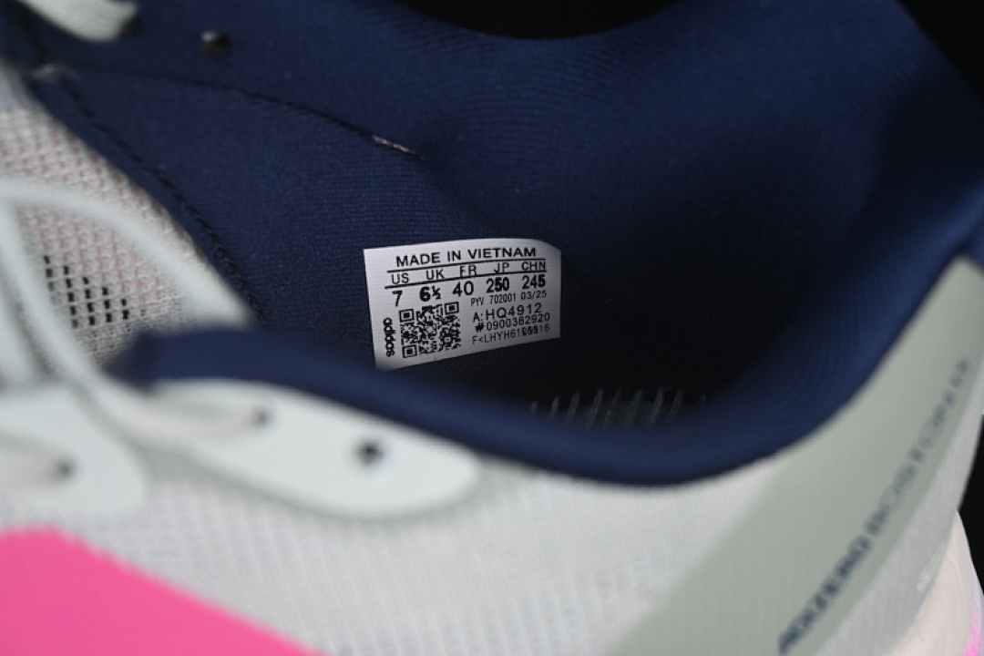 On Running [HQ4912]-[ADIZERO BOSTON 13 LINEN GREEN/SHOCK PINK/DARK BLUE]-[WOMAN:36-39]-[MAN:40-46] - Image 6