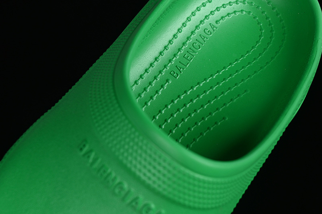 Balenciaga [W1S8E3033]-[BA*LEN*CIAGA POOL CROCS GREEN]-[WOMAN:36-40] - Image 6