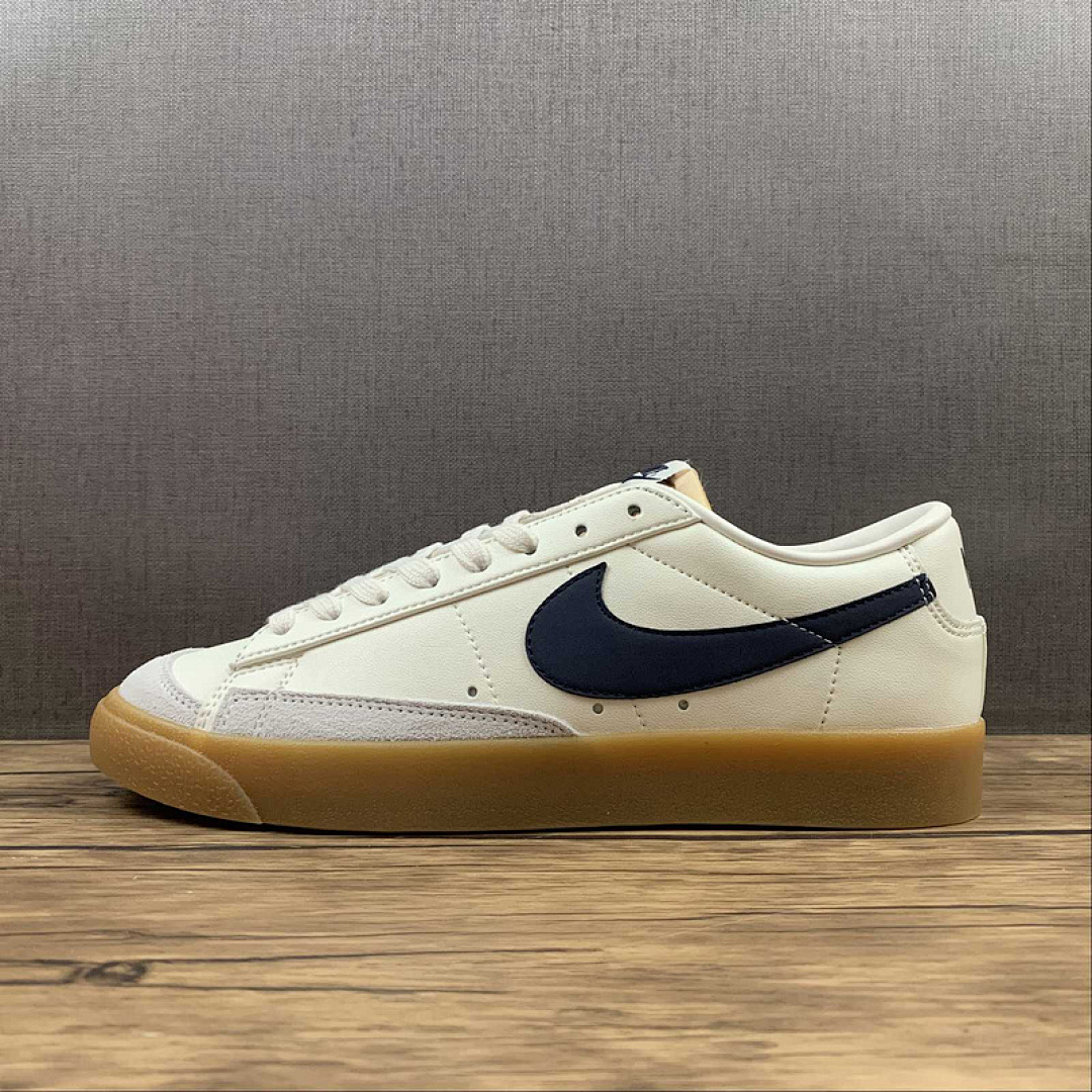 Unbranded [DM8334-100]-[BLAZER LOW 77 VINTAGE SAIL/GUM LIGHT BROWN/SUMMIT WHITE/MIDNIGHT (NAVY]), photo 1