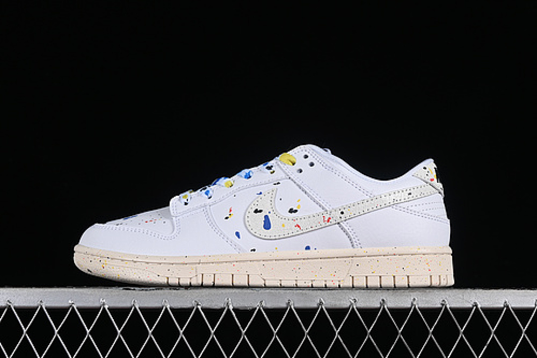 Unbranded [FC2025-305]-[SB DUNK LOW WHITE/BLACK/BLUE/YELLOW]-[WOMAN:36-39]-[MAN:40-45], photo 1