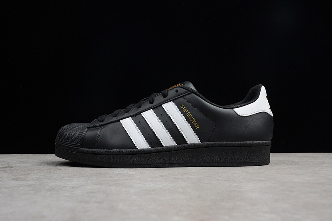 Unbranded [B27140]-[AD SUPERSTAR FOUNDATION CORE BLACK/CLOUD WHITE/CO]-[WOMAN:36-39 1/3]-[MAN:40-44]-[OG00124], photo 1
