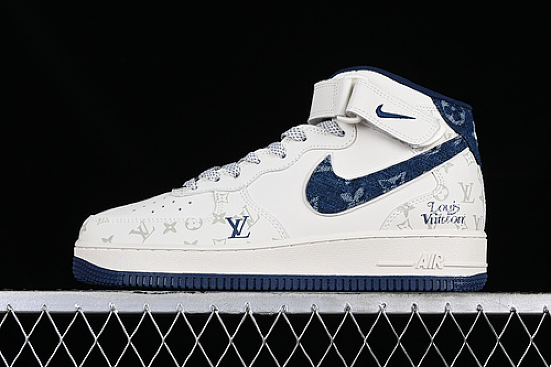 Nike [DV9988-400]-[AIR FORCE 1 07 MID L*V WHITE/GREY/BLUE]-[WOMAN:36-39]-[MAN:40-45], photo 1