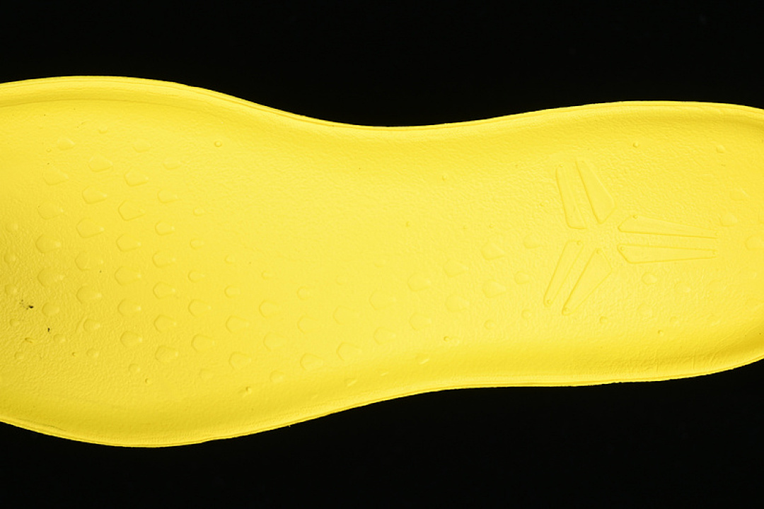 Nike [555286-077]-[KOBE 8 SYSTEM GREY/YELLOW/BLACK]-[MAN:40-46] - Image 5