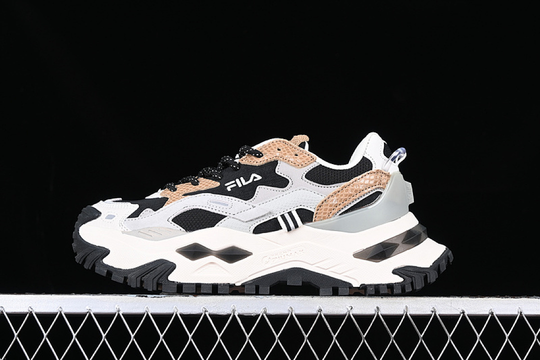 Fila [T12W145225FBD]-[FILA FUSION WHITE/BLACK/GREY]-[WOMAN:35.5-40], photo 1