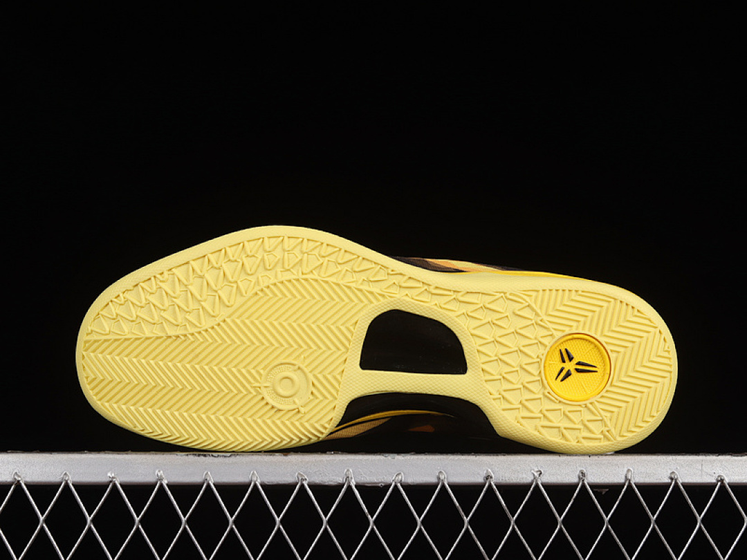 Nike [555286-077]-[KOBE 8 SYSTEM BLACK/ELECTRIC YELLOW-GREY]-[MAN:39-46] - Image 15