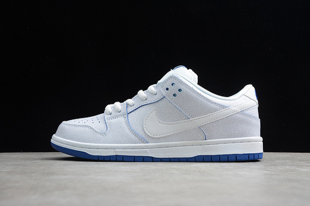 Nike SB DUNK LOW PREMIUM WHITE/WHITE-GAME ROYAL · CJ6884-100, photo 1