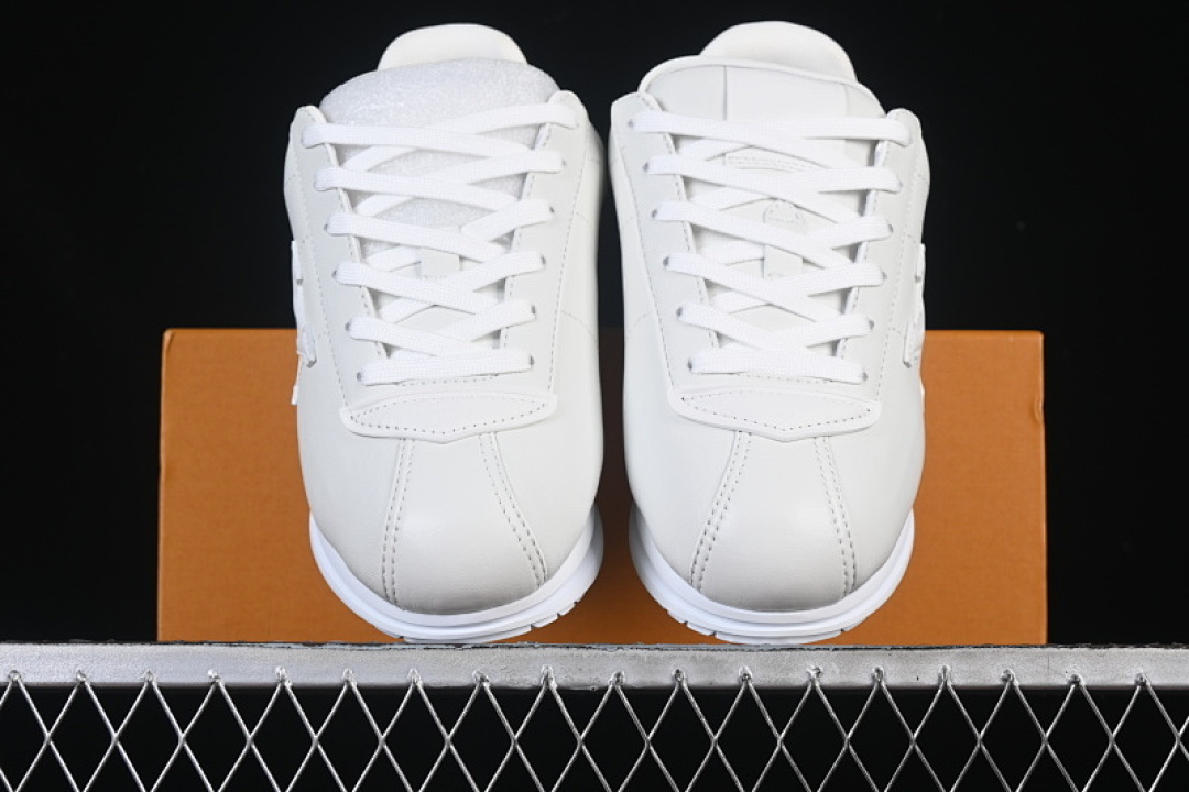 Louis Vuitton [1AIKDD]-[BUTTERSOFT LOW-TOP CASUAL SHOES WHITE/WHITE]-[WOMAN:39]-[MAN:40-46] - Image 13