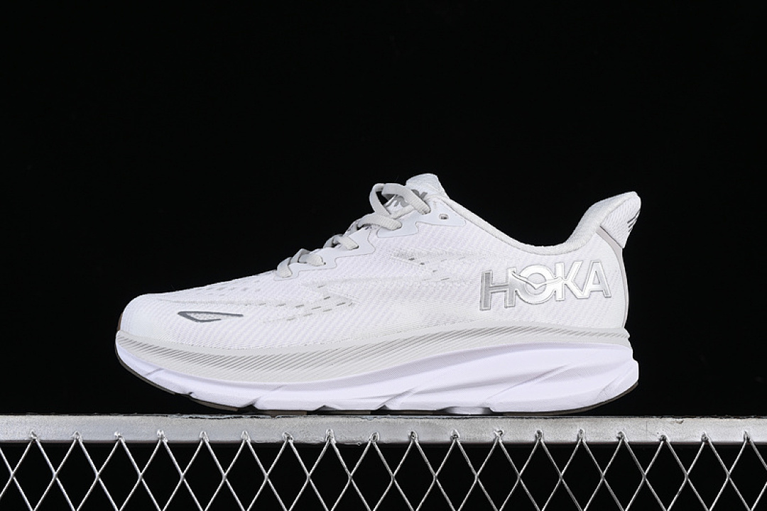 On Running [1127895 NCWT]-[HOKA ONE CLIFTON 9 WHITE/GREY/SILVER]-[WOMAN:36-39]-[MAN:40-45] - Image 2
