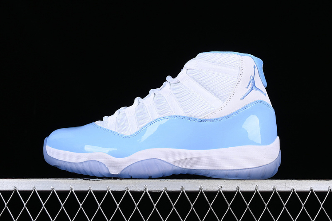 Jordan [CT8012-141]-[AIR JORDAN 11 UNC AJ11 WHITE/BLUE]-[MAN:40-47.5], photo 1