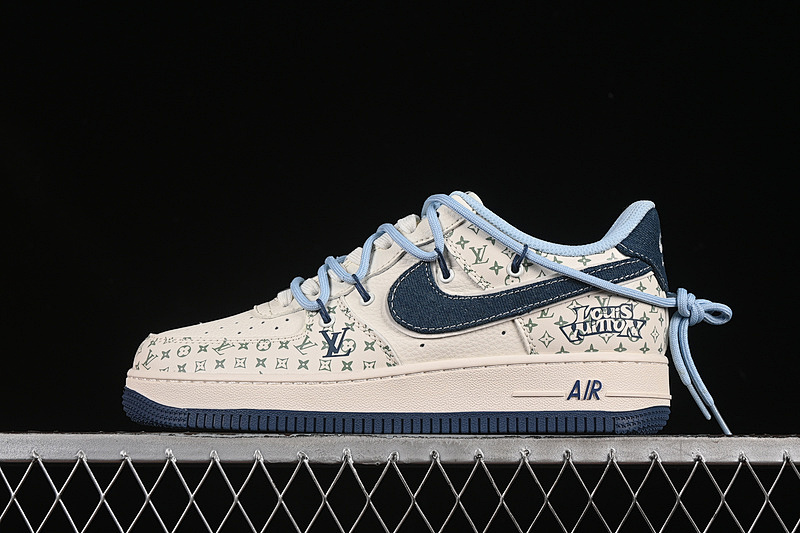 Nike Nike AIR FORCE 1 07 LOW LV WHITE/BLUE · DM6868-096, photo 1